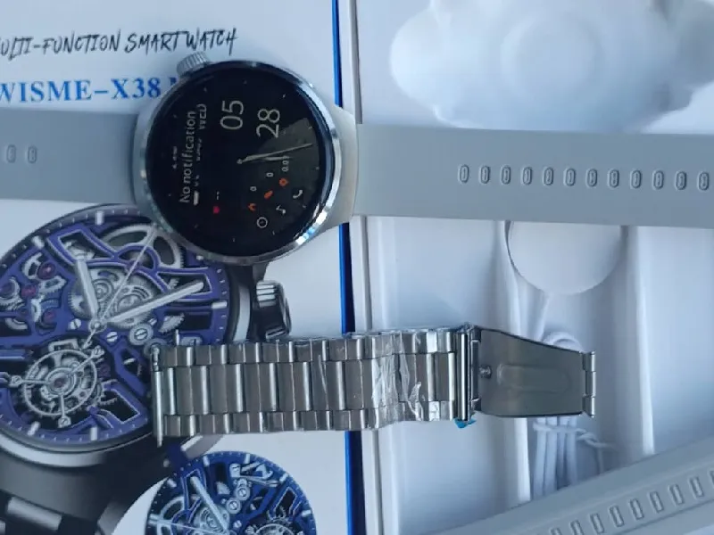 WISME-X38 MAX Multi-Function Smart Watch – With 3 Straps On 55,000frw